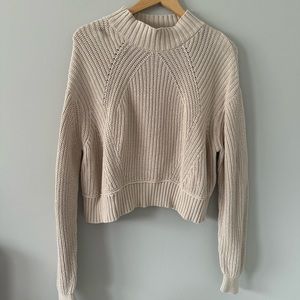 Aeropostale tan cropped sweater size medium